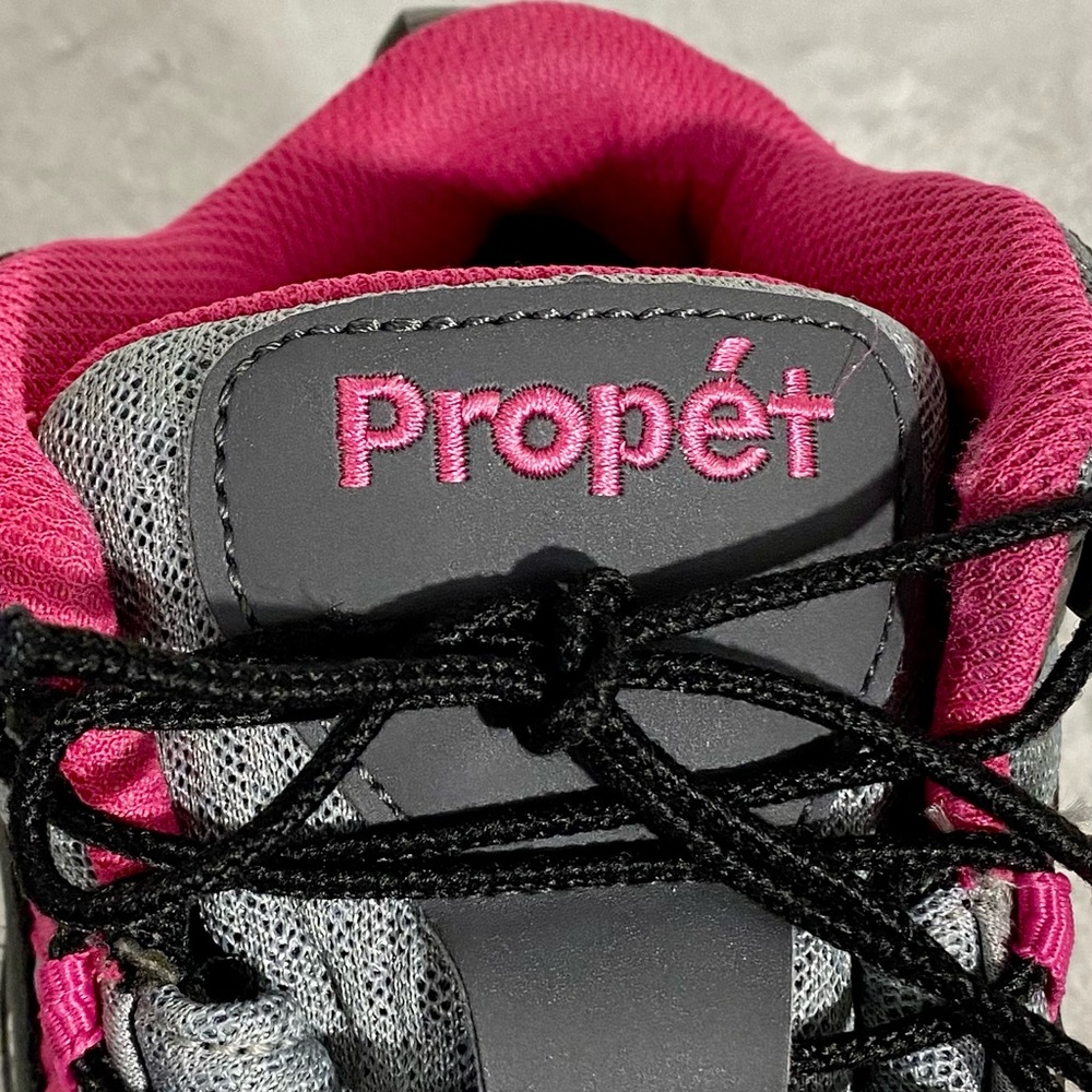 Propet Peak Hiking Boots Women’s Size 10 2E(X) Grey Berry - Picture 8 of 10